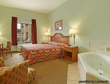 Super 8 Pascagoula